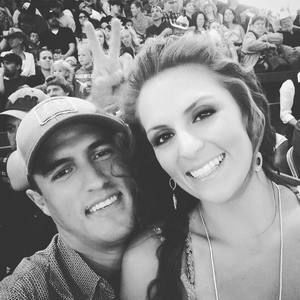 Meet your Posher, Hilary